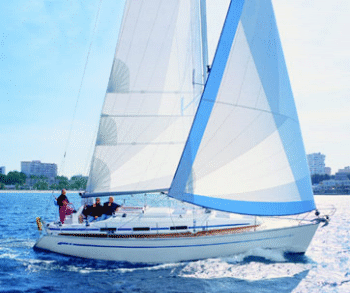 Bavaria 36 Sailing